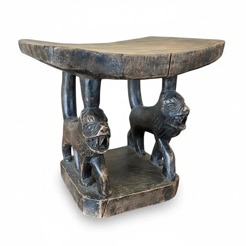 AFRICAN HANDCARVED LION