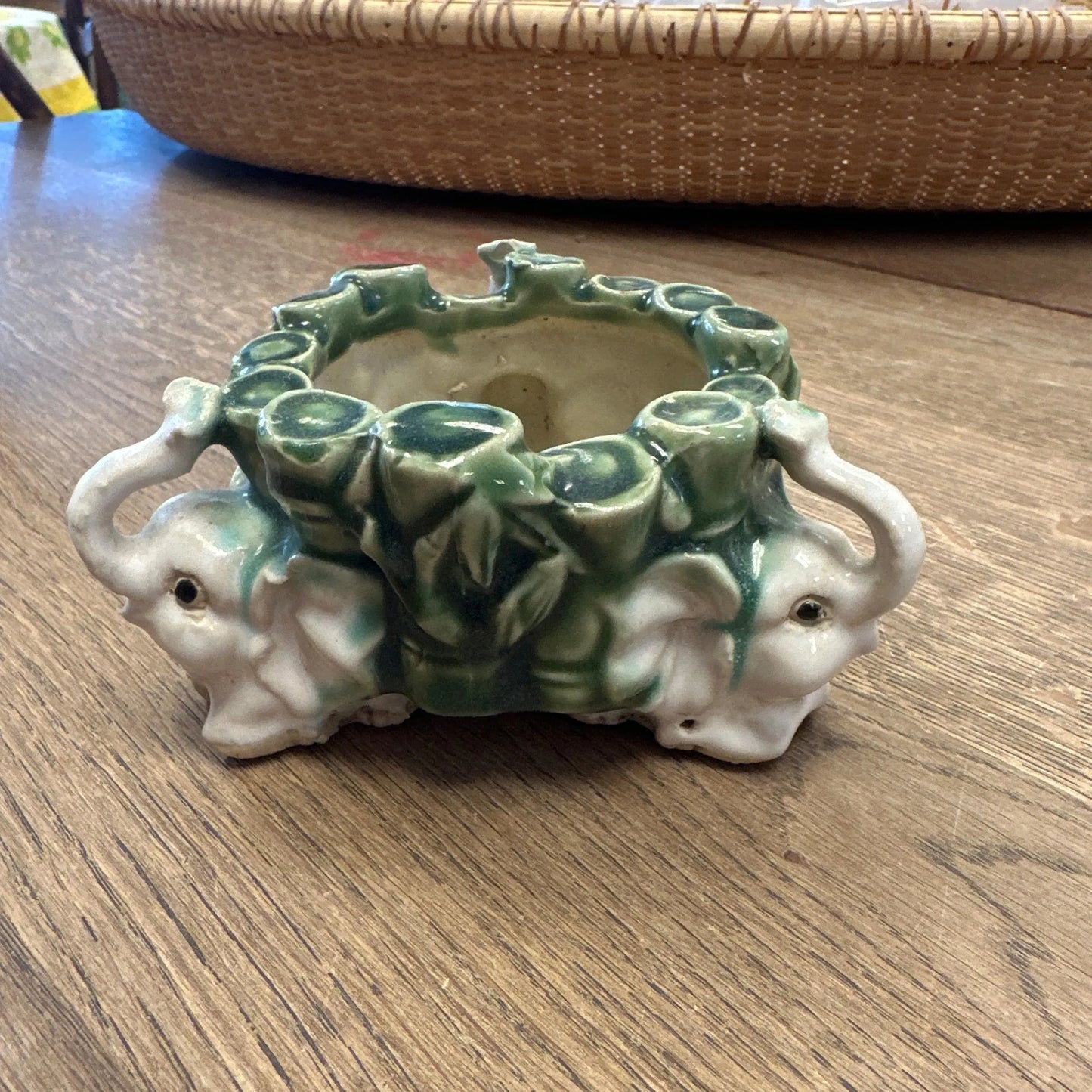 Vtg elephant bamboo planter Fisherman’s Fortune