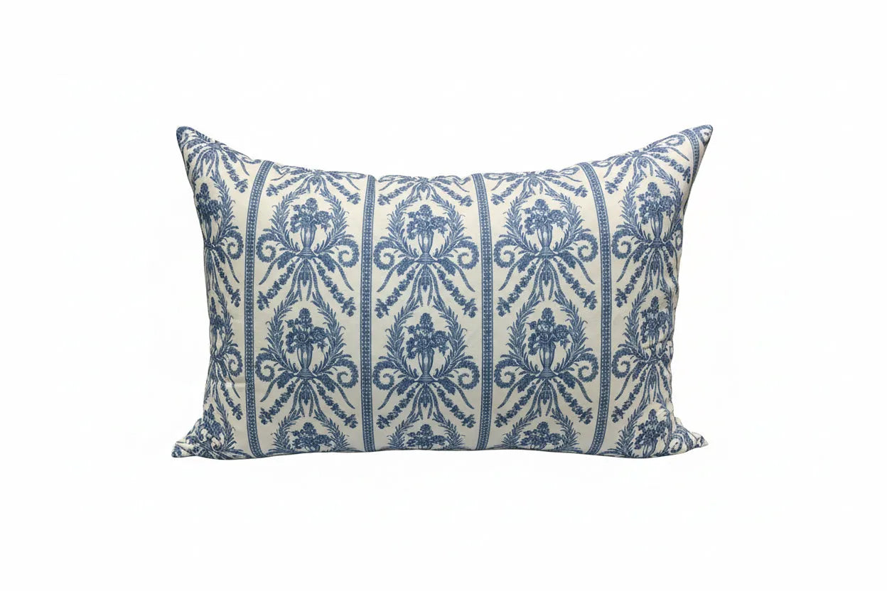Victoria Toile - Simple Hem Sham Deluxe