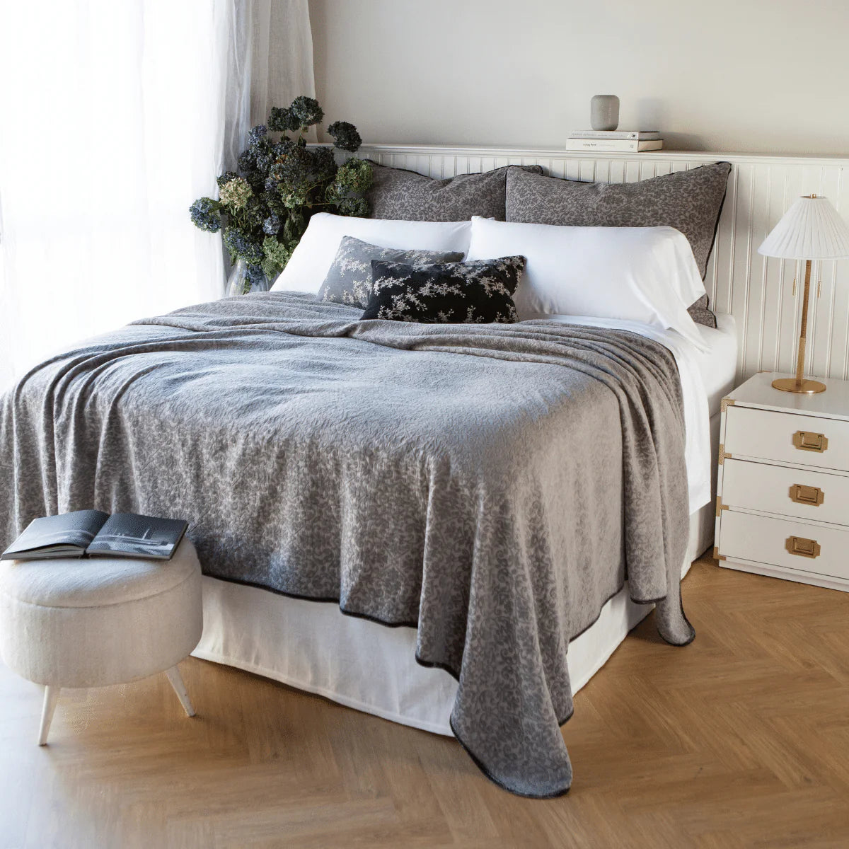 Vienna Coverlet