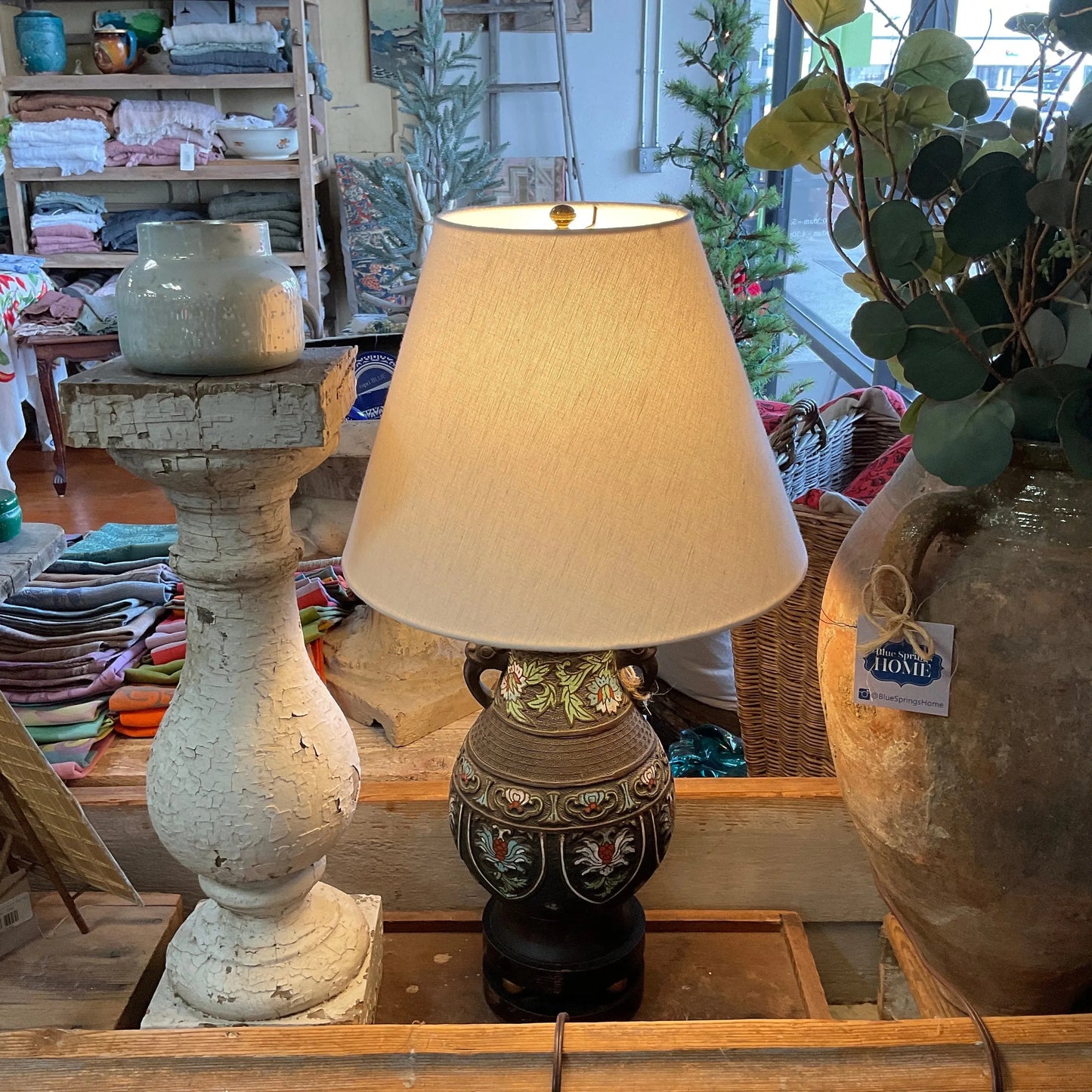 ANTIQUE CHINESE RED/BLACK LAMP - Blue Springs Home