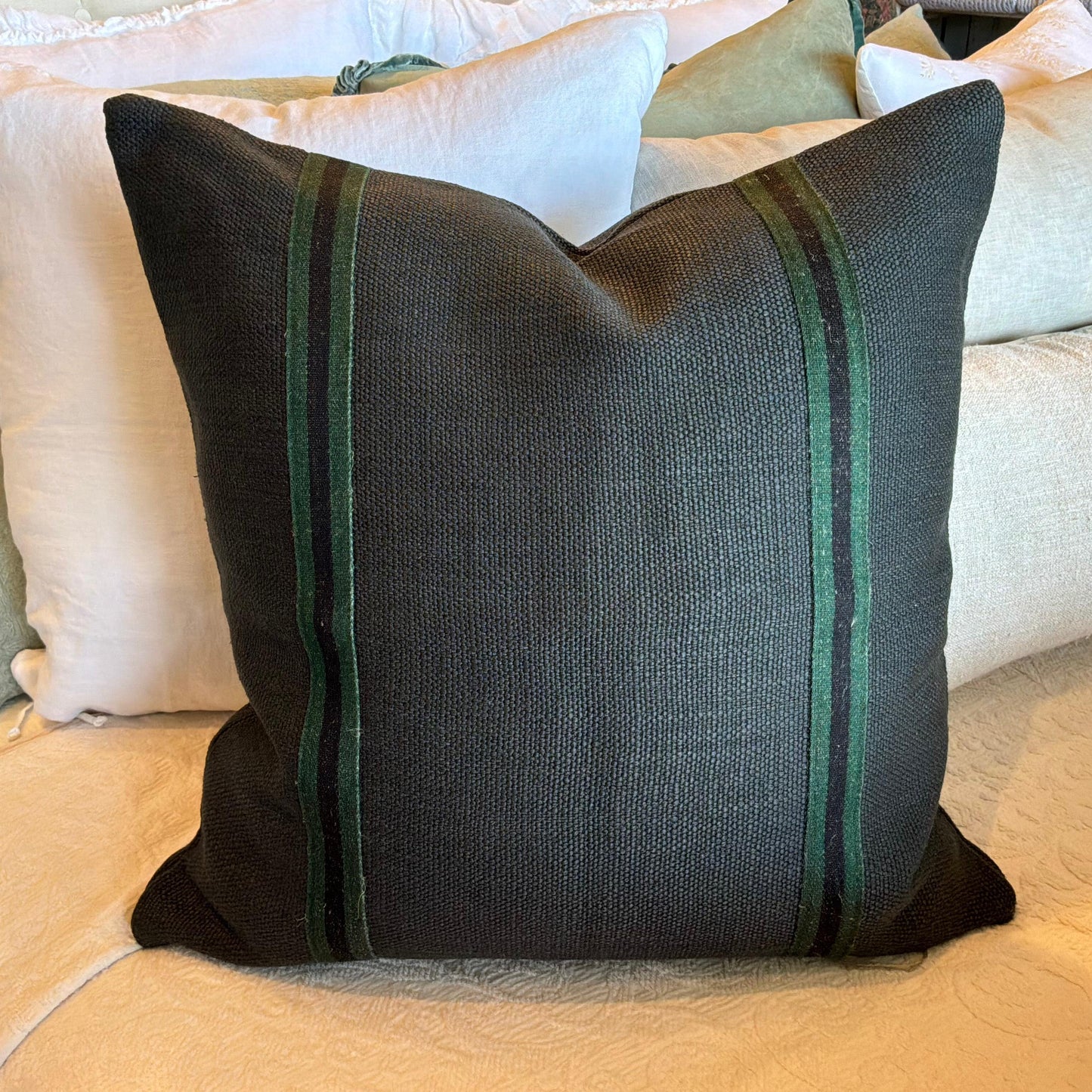 Leo Pillow Cover