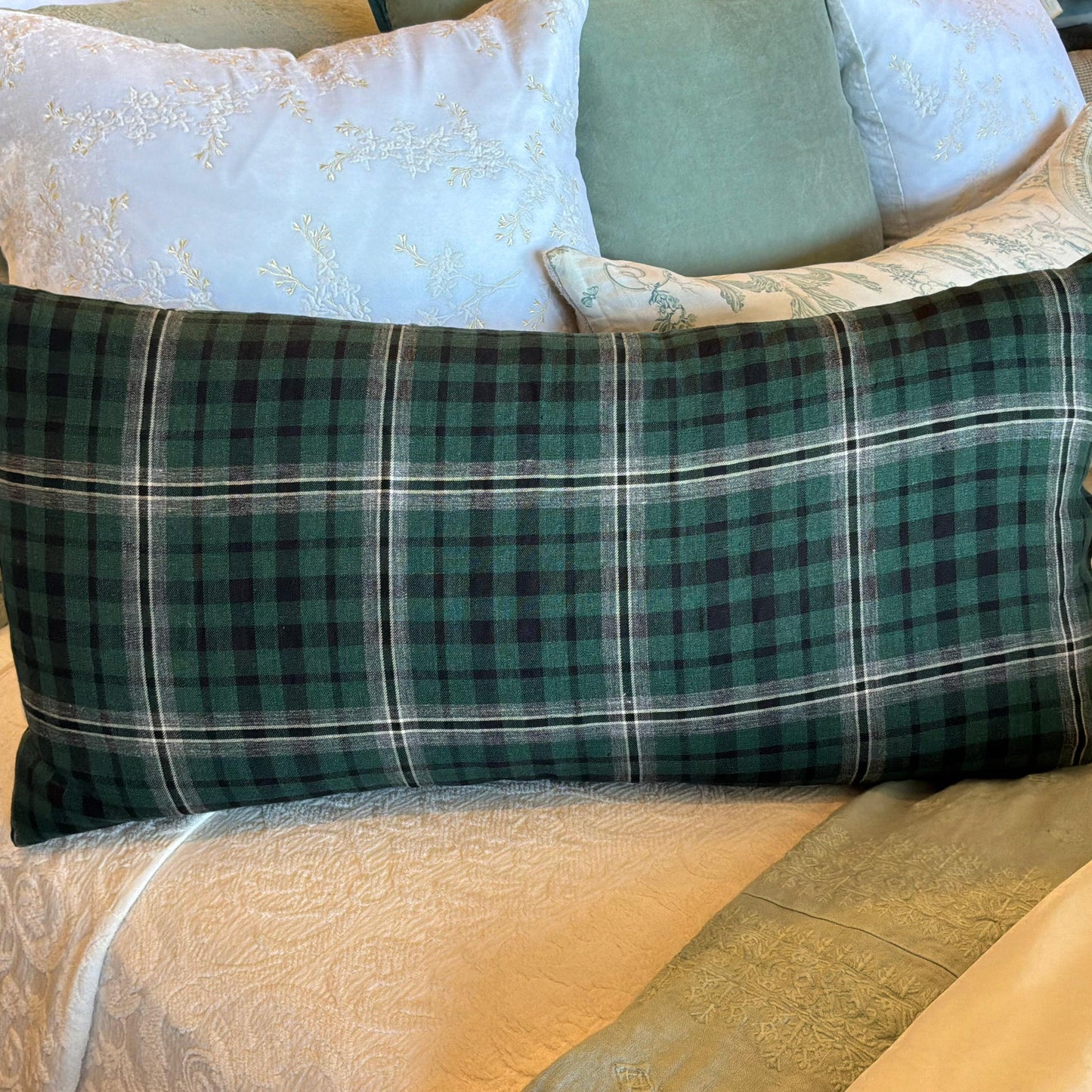 Jack Lumbar Pillow 16x32