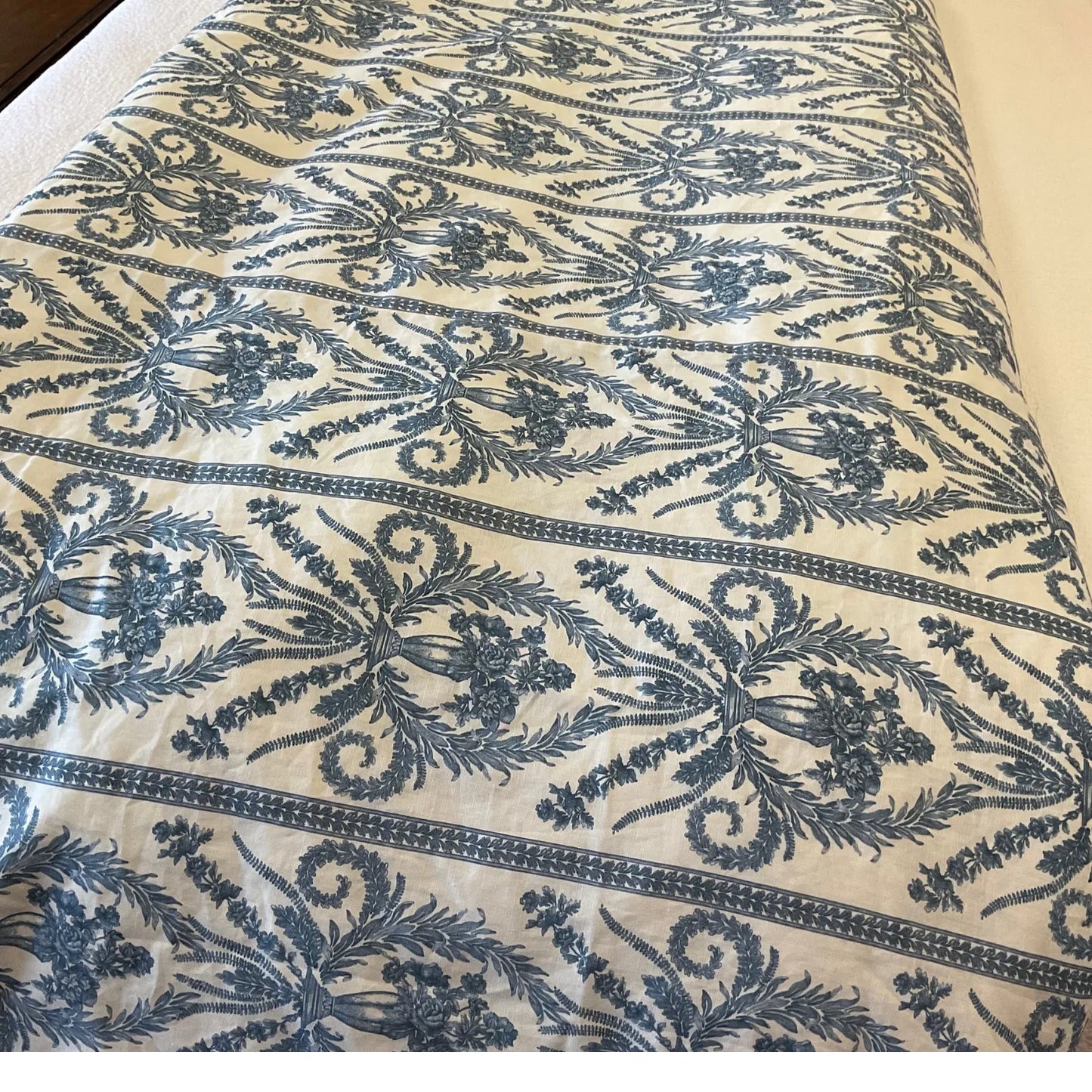 Victoria Toile - Larger Ruffle Sham Euro