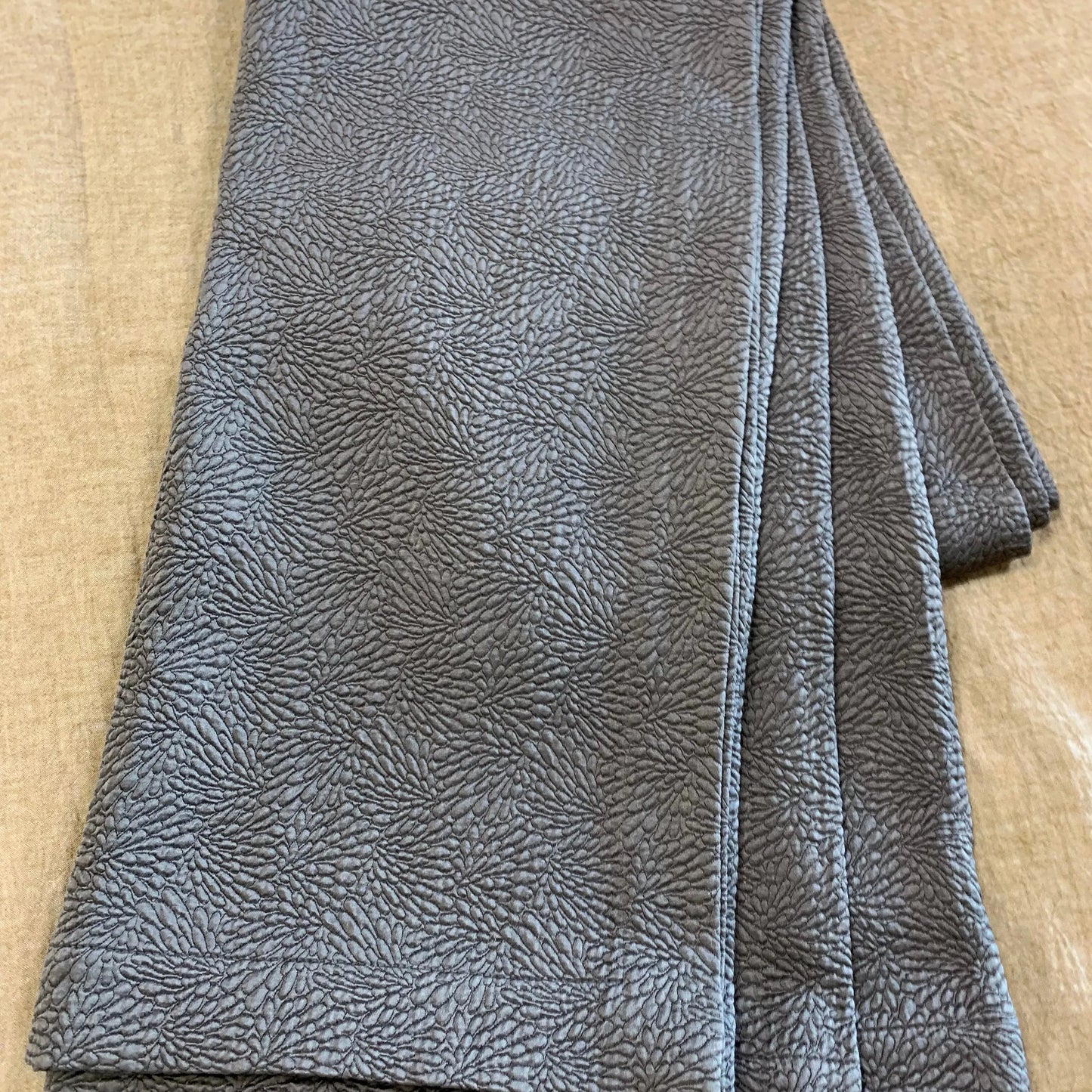 Jazz 4625 Coverlet QU - Blue Springs Home