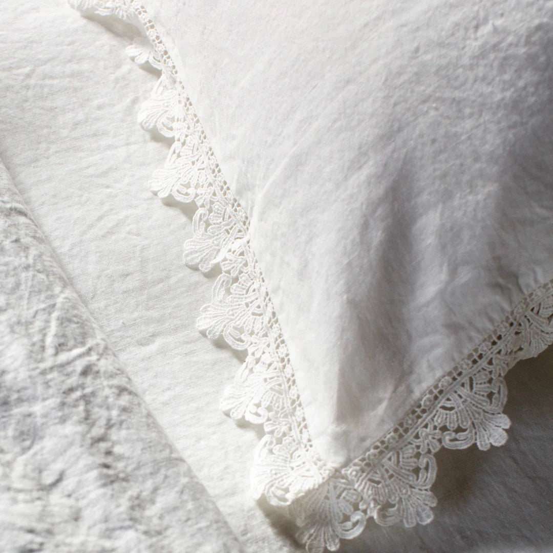 Sicily Lace 165 Linen Sham Pair