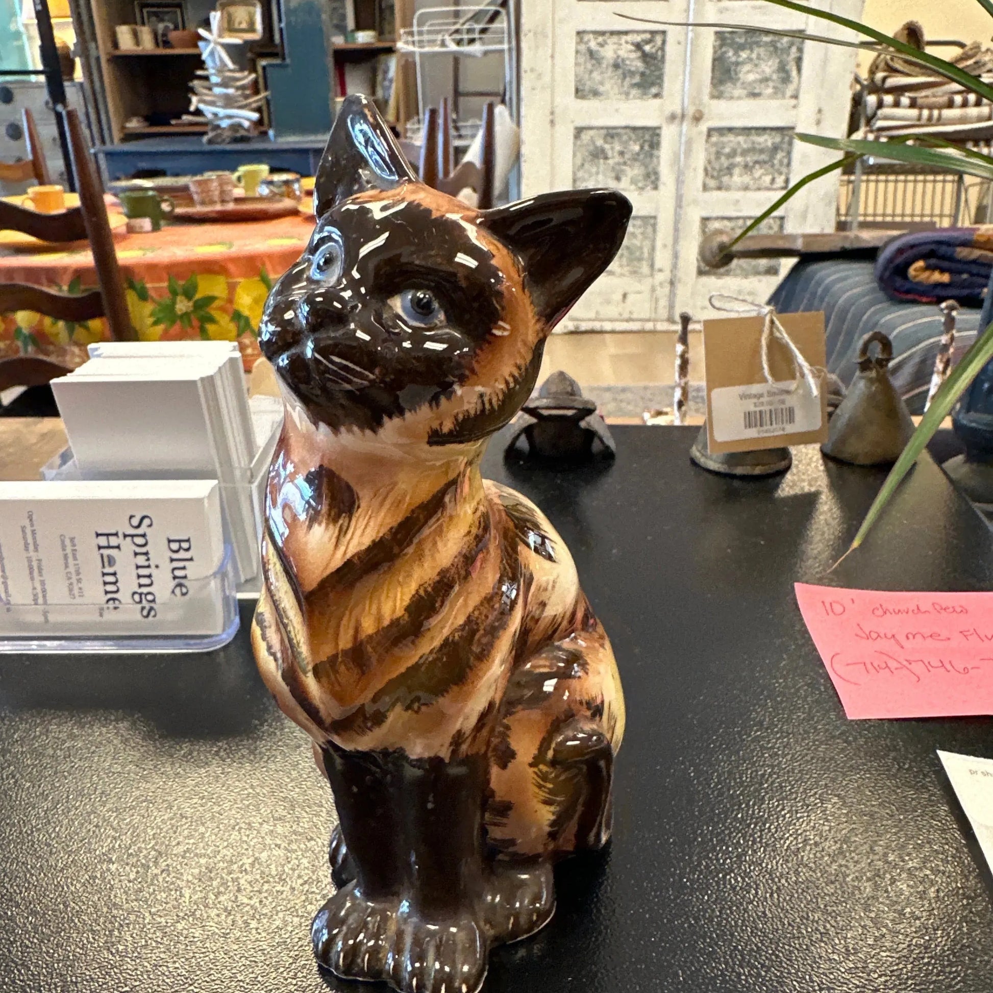 Vtg Siamese cat figure 7.5” tall JP - Blue Springs Home