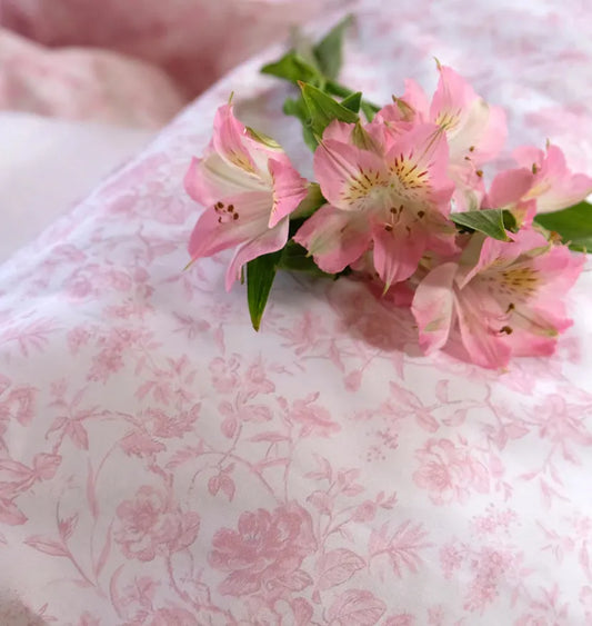 Harlot Toile - Simple Hem Duvet Cover Q