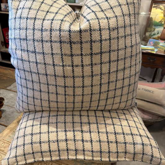 Antique Hemp indigo cream check 24x24