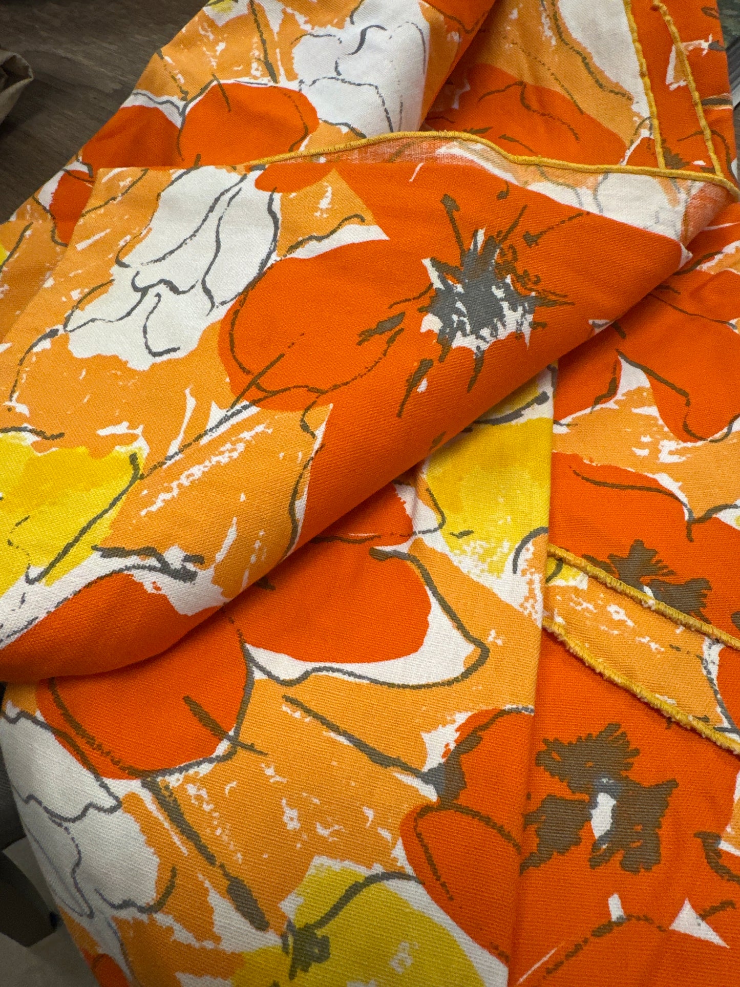 Retro Vera Tablecloth orange floral