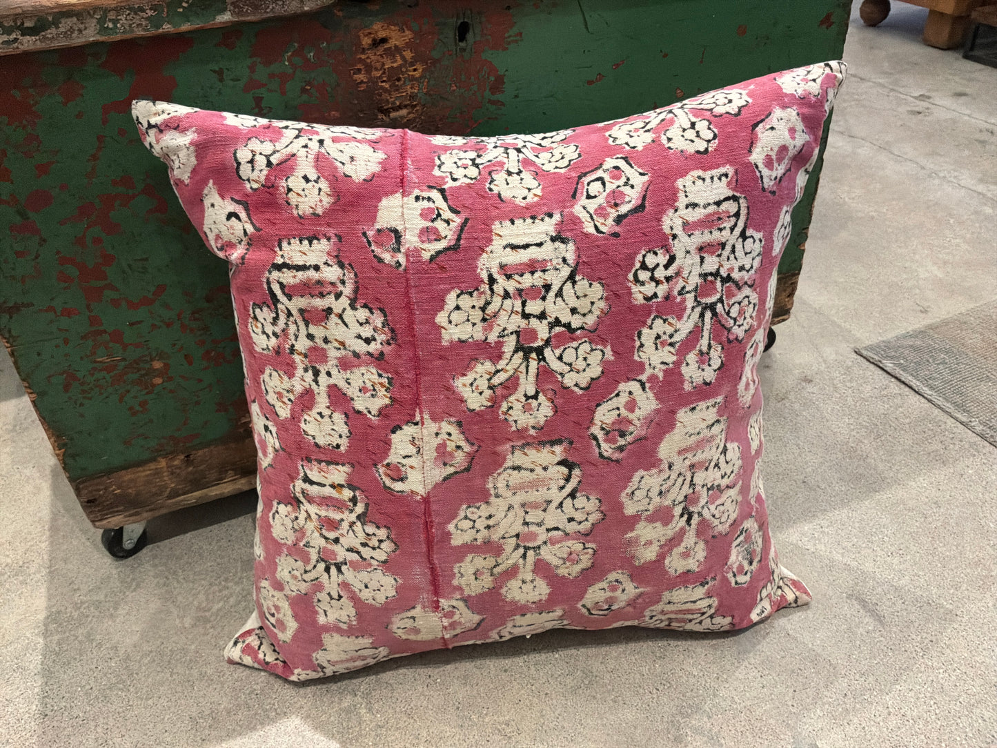 Indian Floral Print Pinky Red 20x20