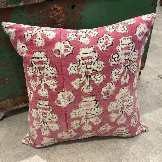 Indian Floral Print Pinky Red 20x20