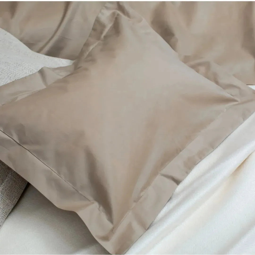 Capri Percale Dec Case Tie 30x37 - Blue Springs Home