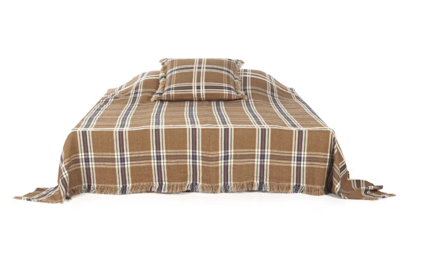 Batsi Coverlet