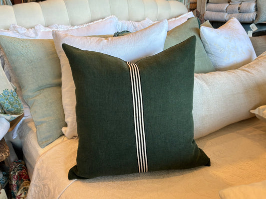 Billie Pillow Cover