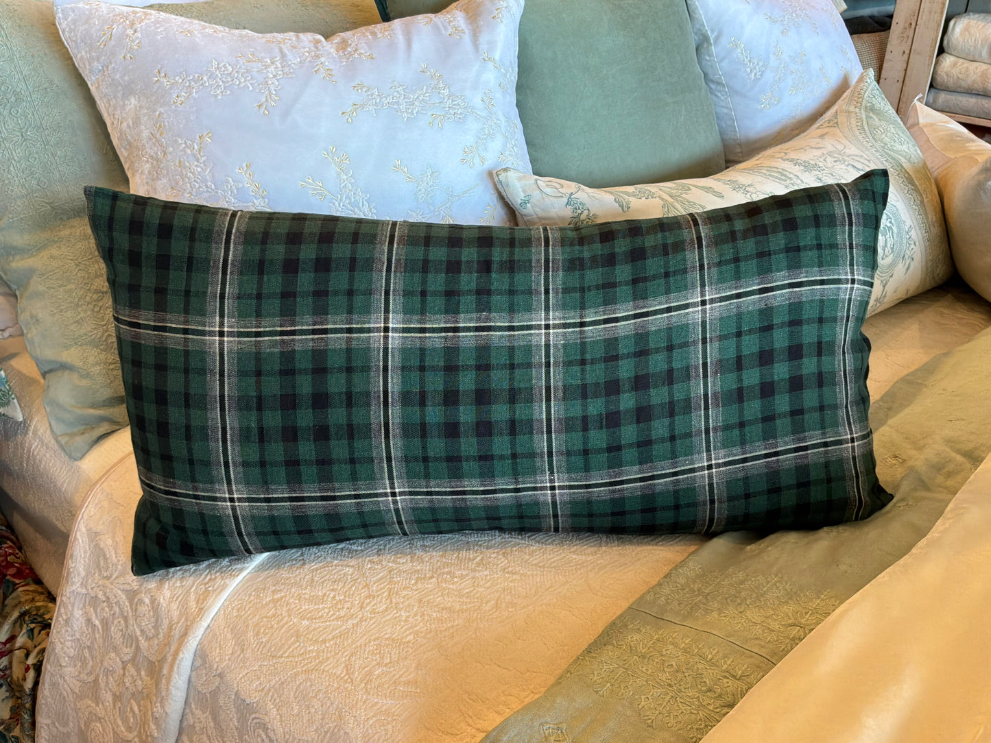 Jack Lumbar Pillow 16x32