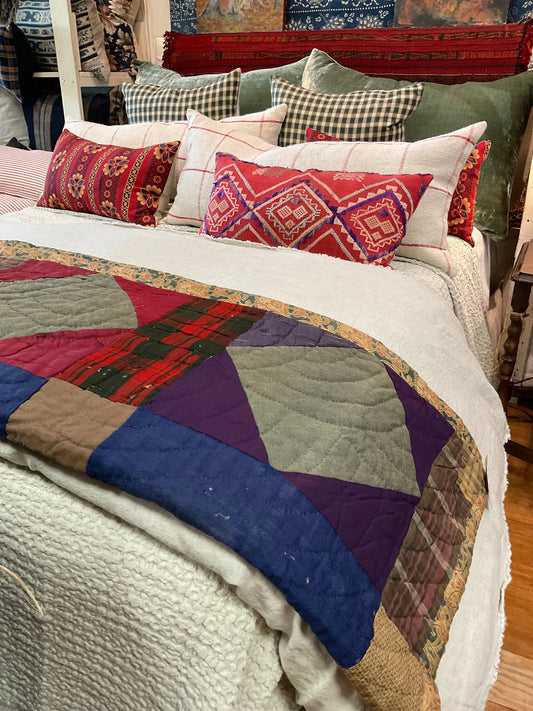 Antique American Wool Quilt “Log Cabin”