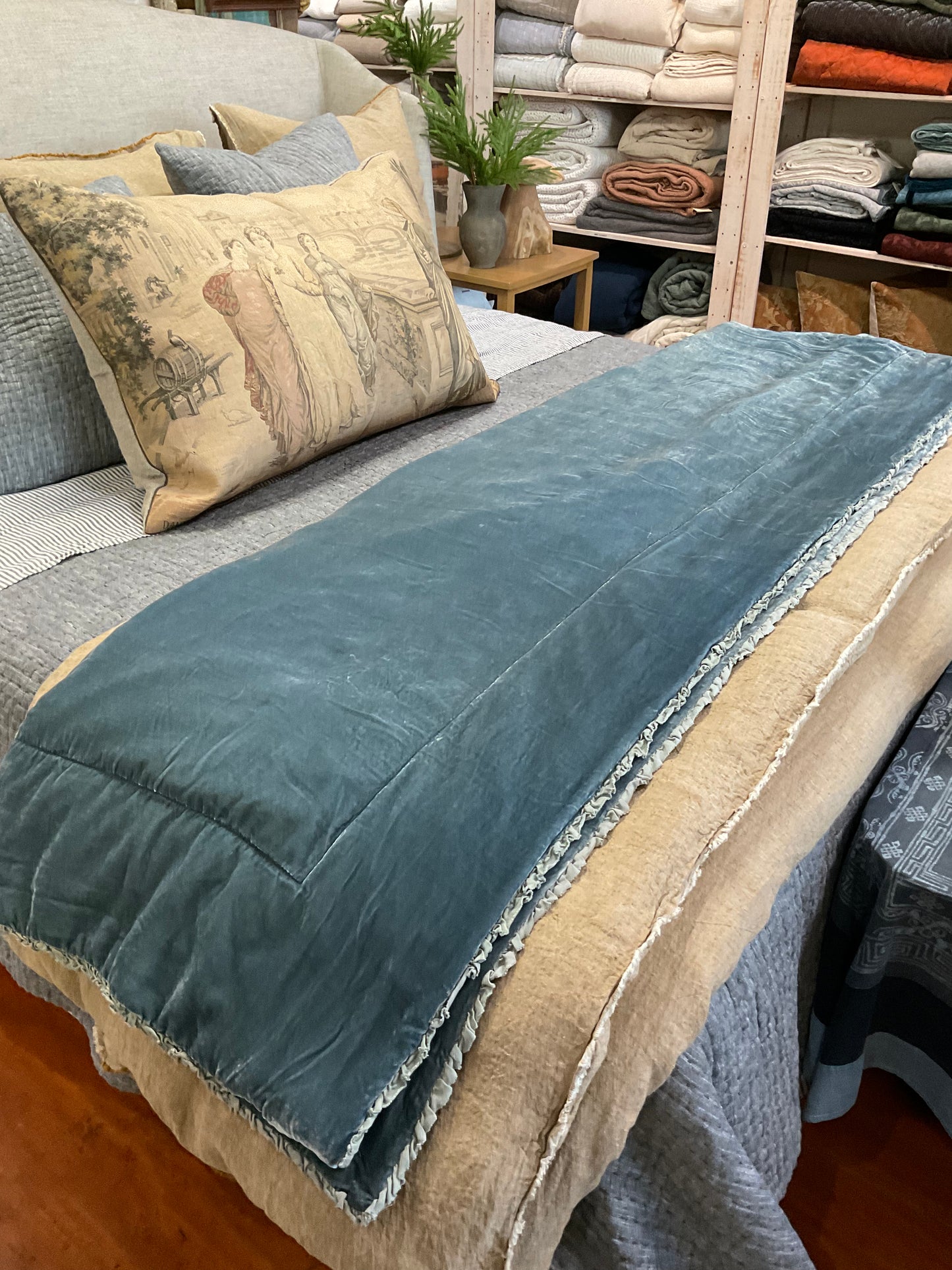 Carmen Bed End Blanket