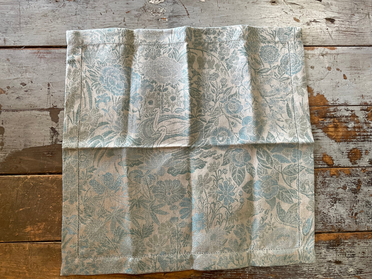 Leitner Primavera Napkin - Blue Springs Home