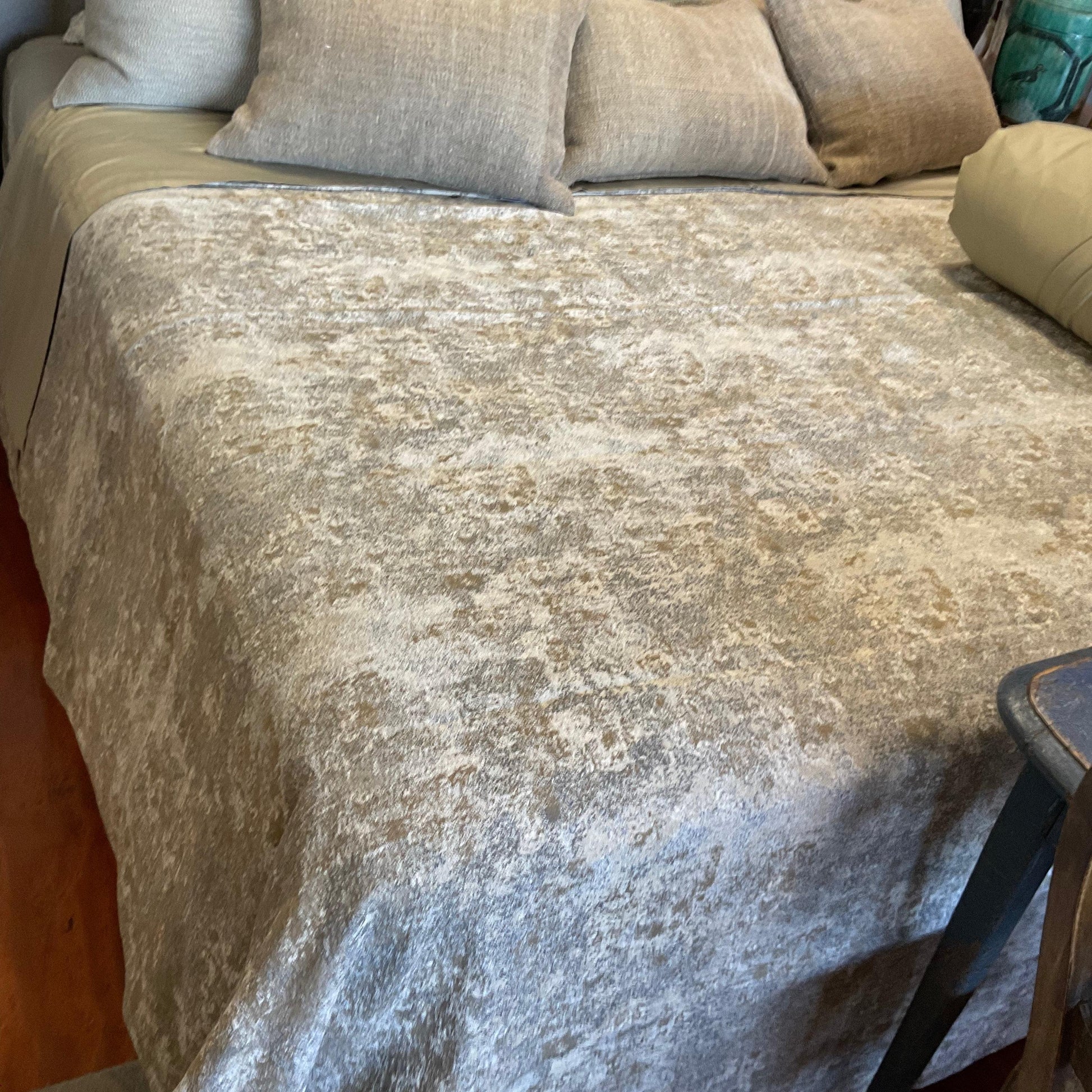 Sheba Coverlet - Blue Springs Home