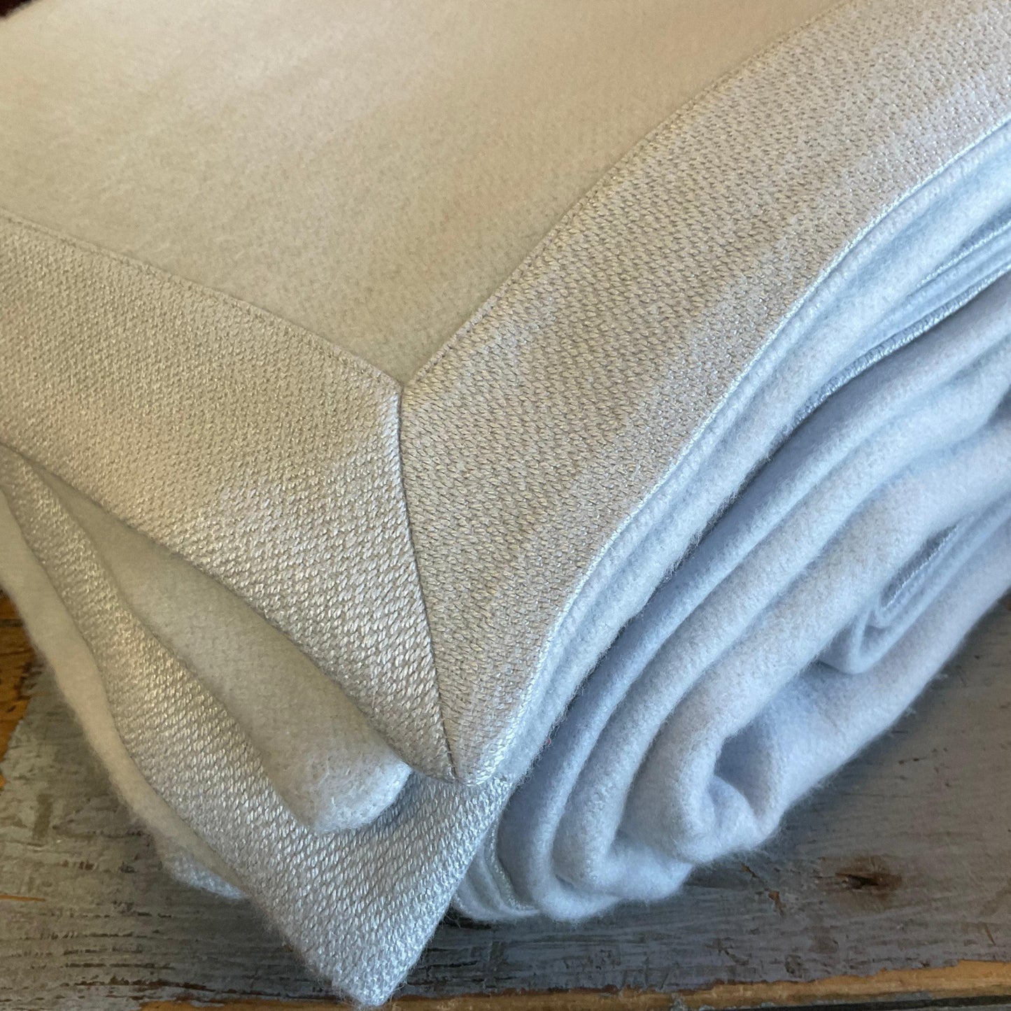 Legna Blanket - Blue Springs Home
