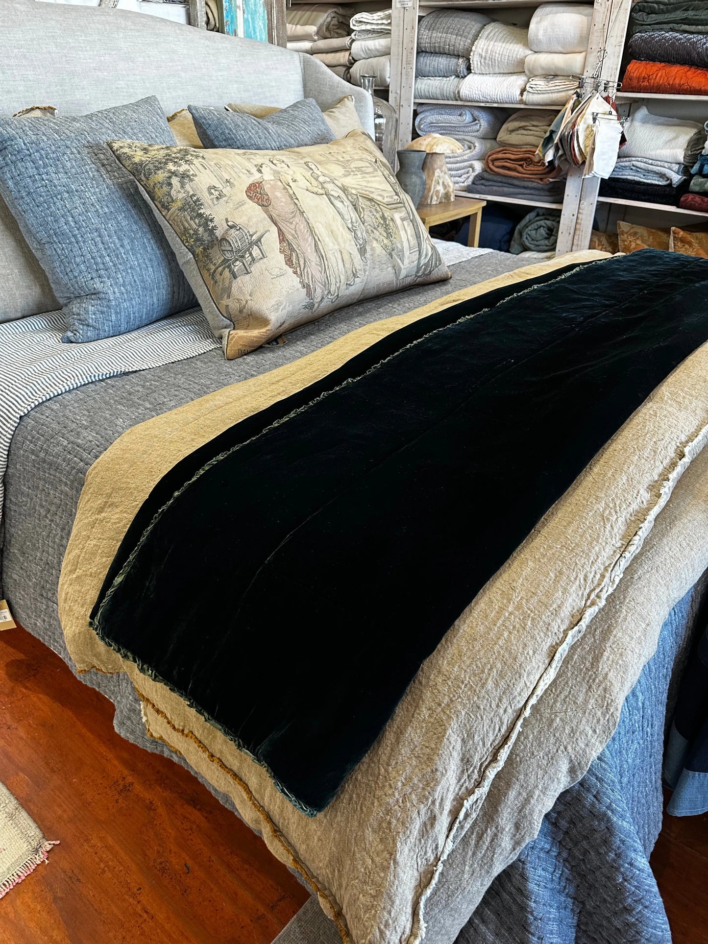 Carmen Bed End Blanket