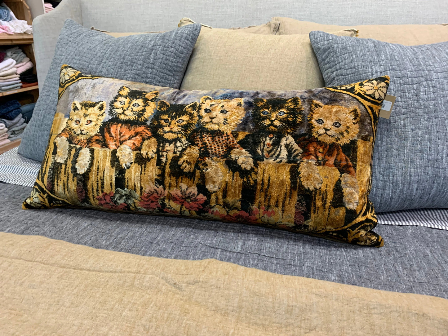 VTG Itay Silk Velvet Tapestry Orange Cats 18x38