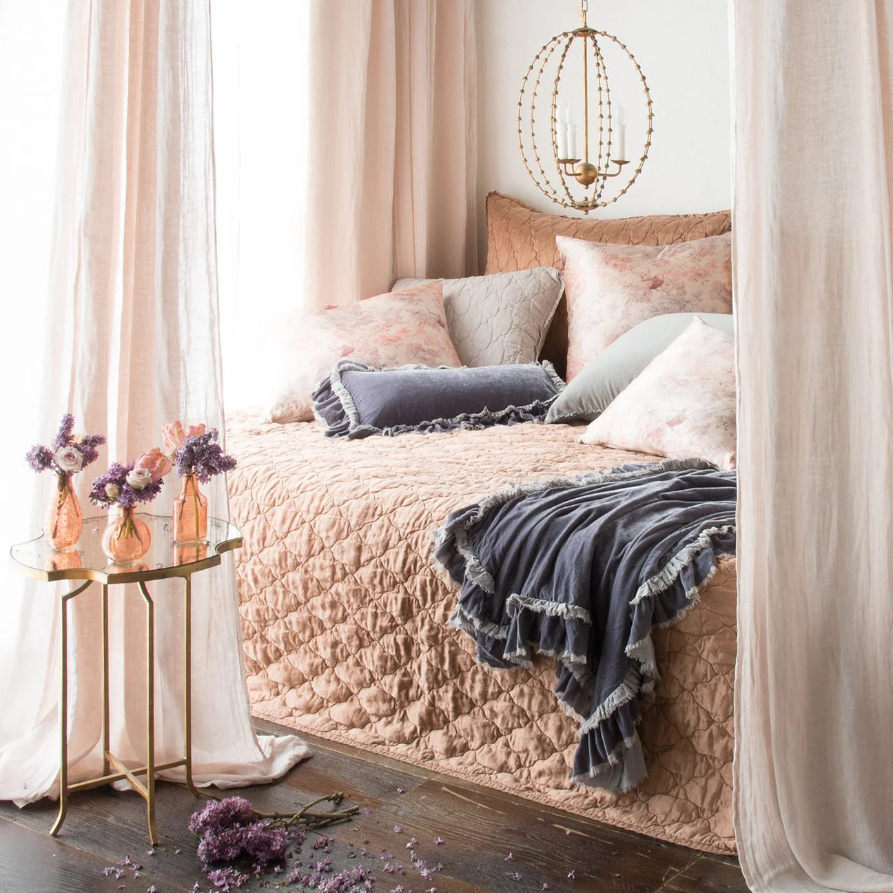 Luna Coverlet